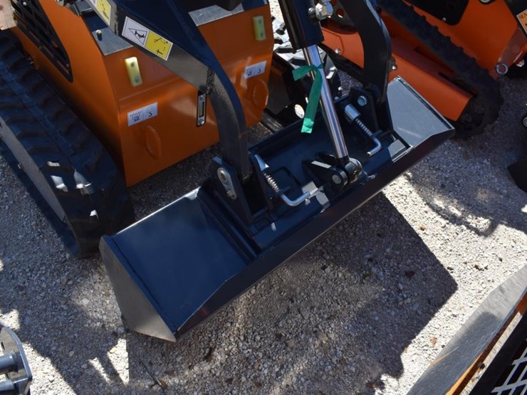 landhonor-lhr-me380xi-mini-skid-steer-(serial-#-2508166654)-image-3