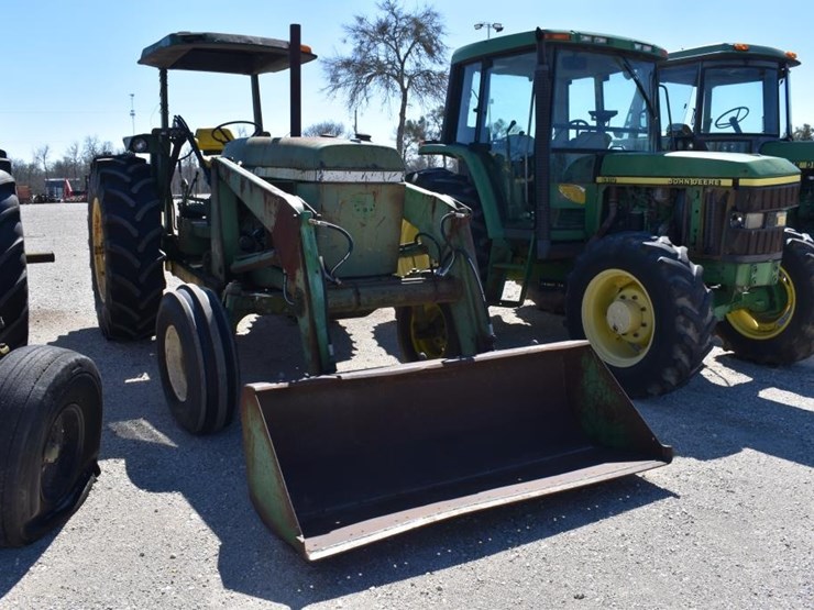 john-deere-2940-image-3