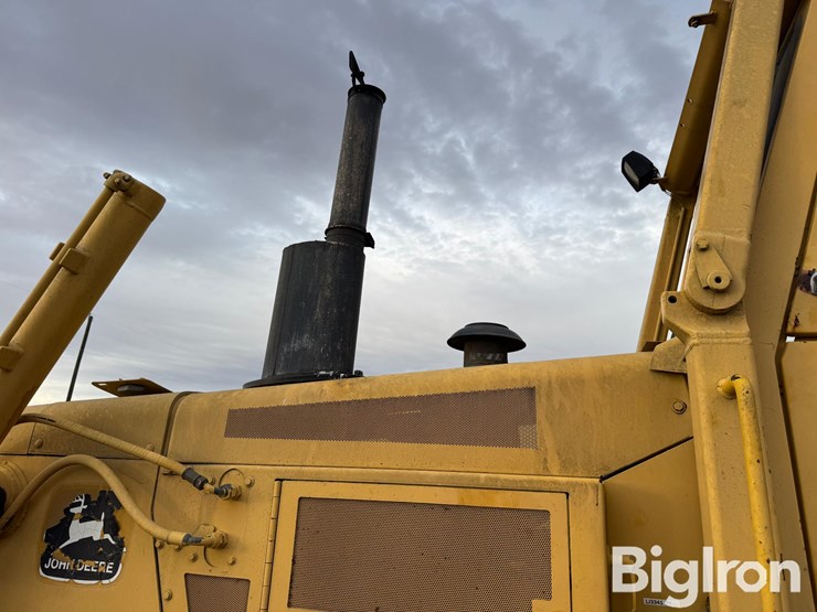 1988-deere-850b-image-12