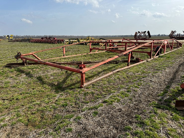 #38704-•-brandt-88-16'x50'-float-image-3