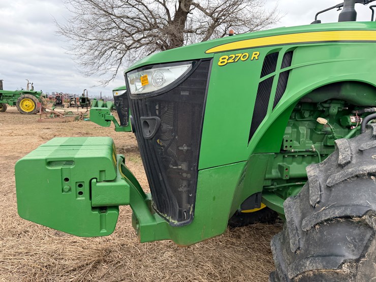 2017-john-deere-8270r-image-33