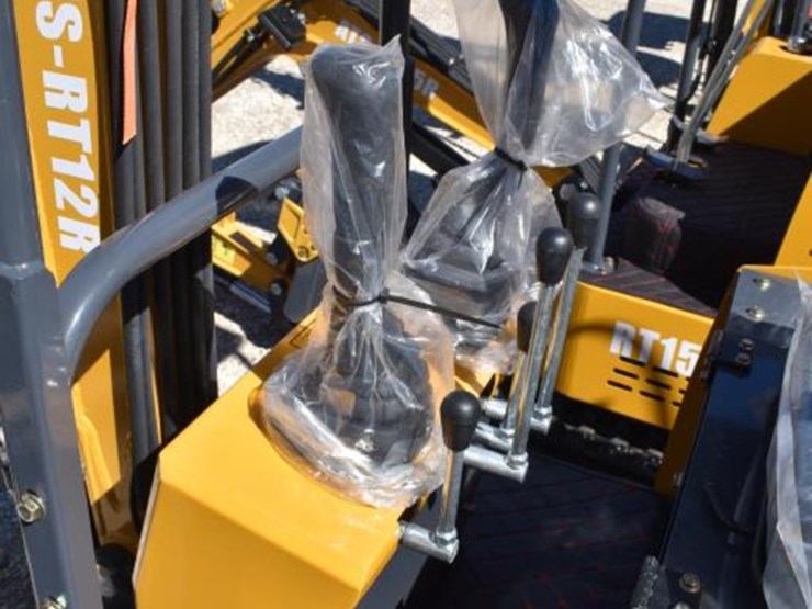 ats-rt12r-mini-excavator-(serial-#-25121607)-image-5