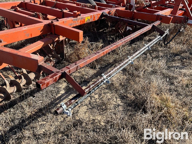 richardson-mulch-treader-image-15