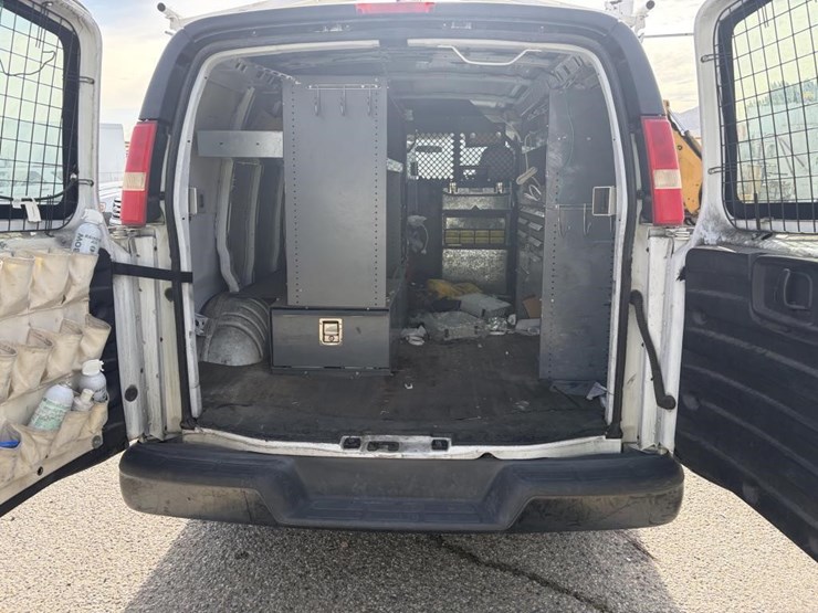 2007-chevrolet-2500-image-11