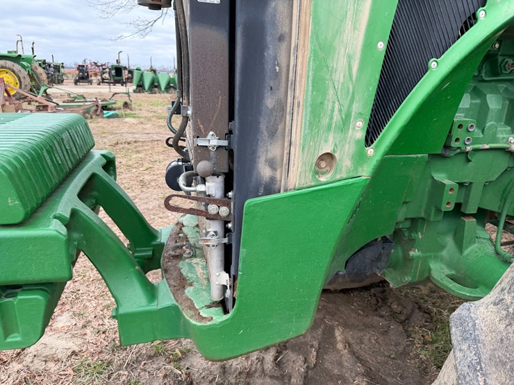 #38653-•-2017-john-deere-8270r-mfwd-tractor-image-46