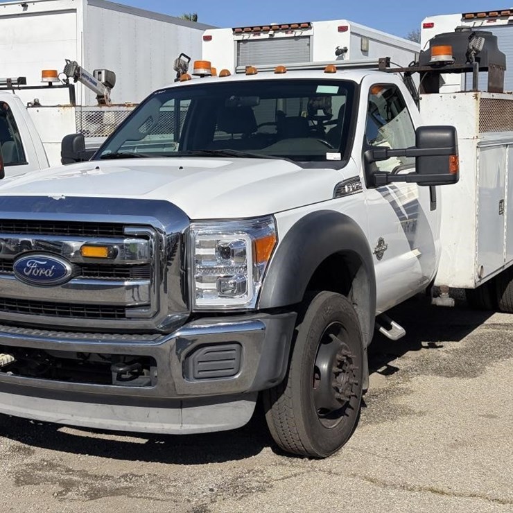 2011 FORD F450 SD