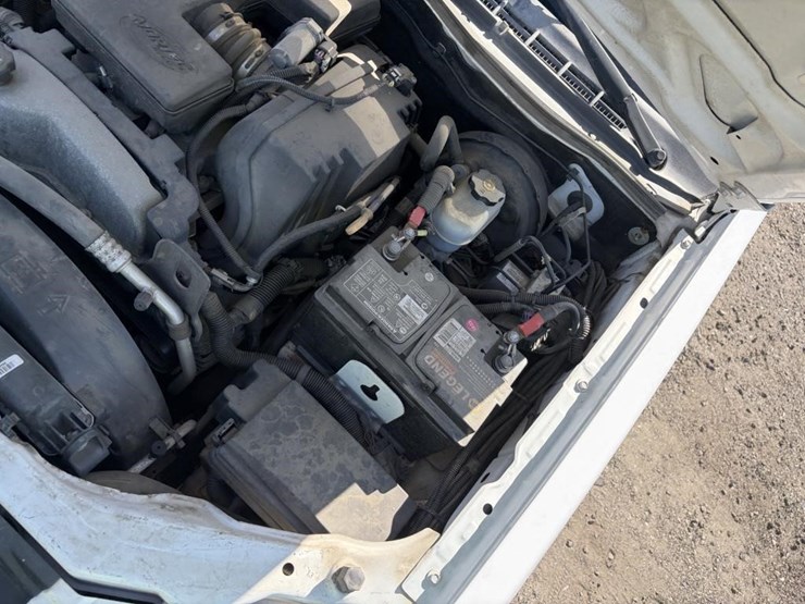 2011-chevrolet-colorado-image-17