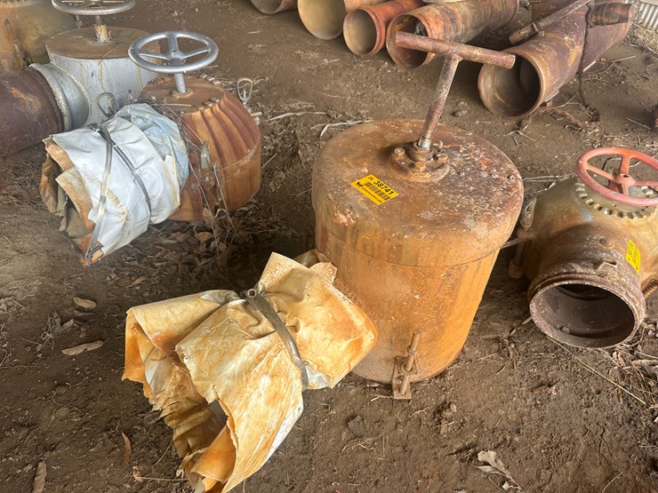 #38741-•-e0-rrosario-12"x8"-irrigation-valve-image-1