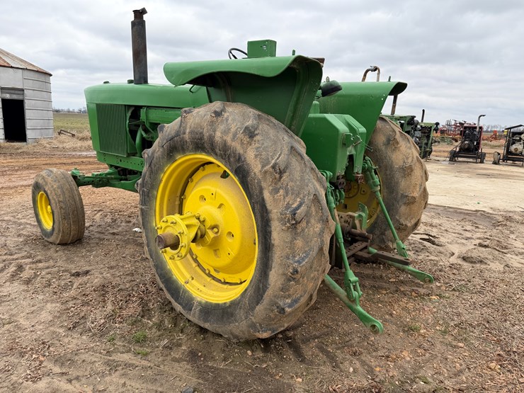 1971-john-deere-4620-image-4