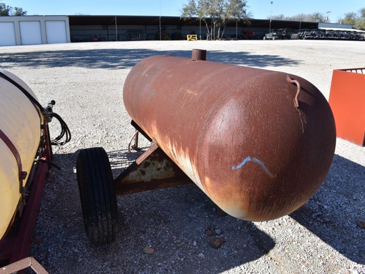 250-gallon-steel-tank-image-4