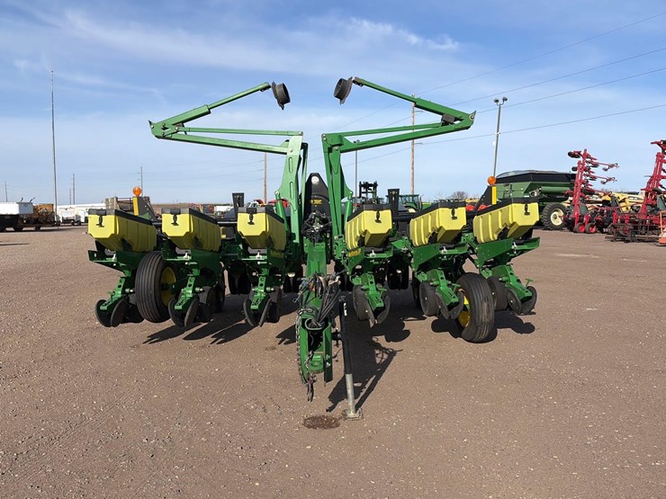 john-deere-1760-image-2