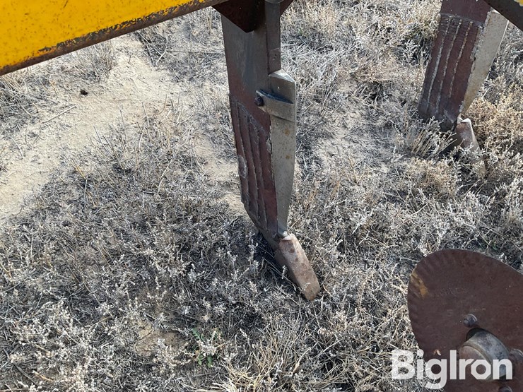 3-pt-in-line-ripper-image-11