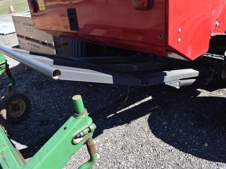 2022-mf-hesston-2946-round-baler-w/-monitor-(565-bales)-(monitor-in-the-off-image-5