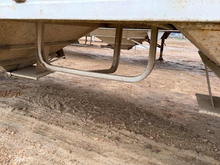 #38664-•-1981-40'-hopper-bottom-trailer-vin:-1i9sh4021by014529-image-40