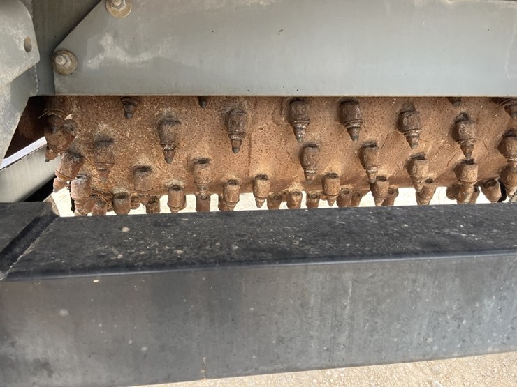 asphalt-zipper-az500-image-14