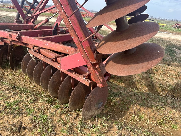 case-ih-490-image-15