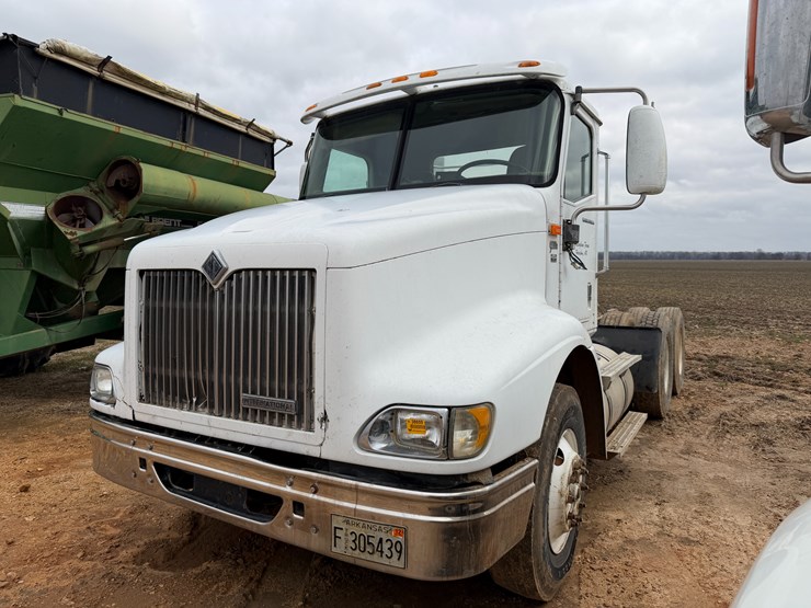 2007-international-9200i-image-1