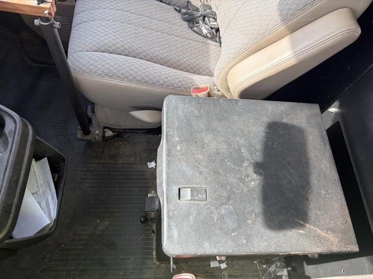 2007-chevrolet-2500-image-18