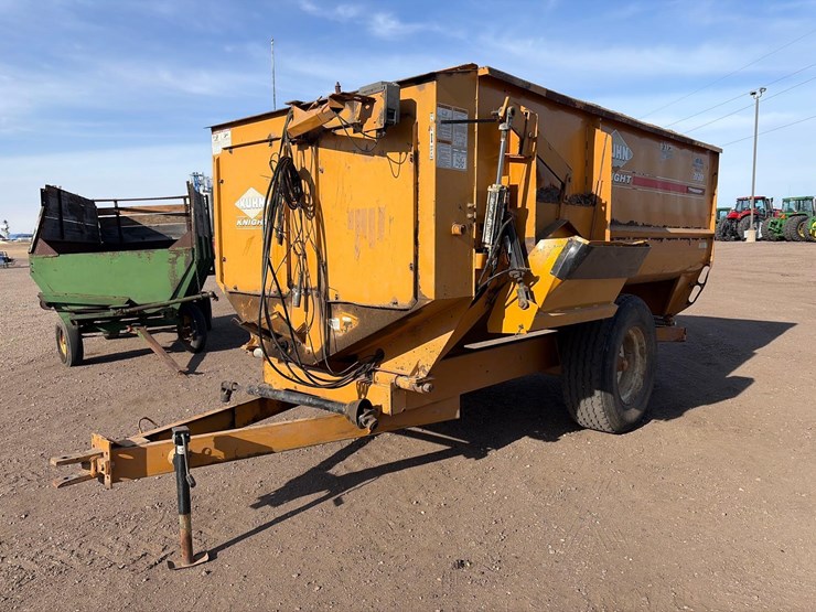 kuhn-knight-3130-image-1