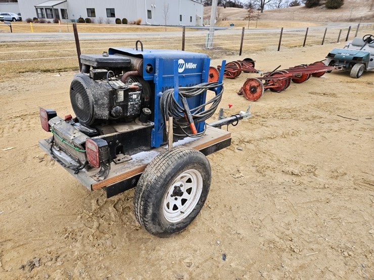 miller-bobcat-225g-image-5