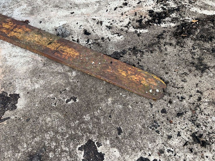 pallet-forks-image-11