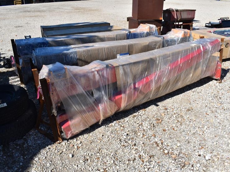 2-post-car-lift-image-2