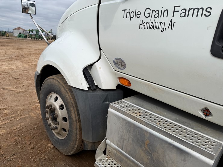 2016-international-prostar-image-31