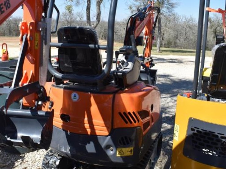 ats-me18-mini-excavator-(serial-#-2511145965xx)-image-3