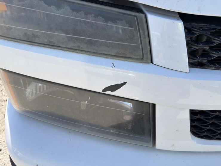 2011-chevrolet-colorado-image-35