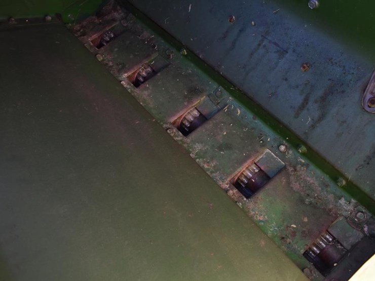 john-deere-8200-image-14