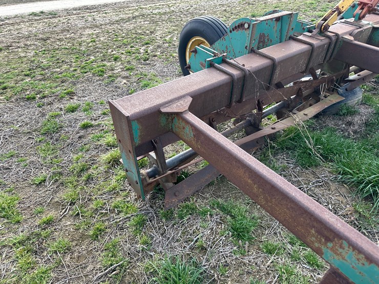 #38708-•-forrest-city-machine-works-26'-chopper-image-48