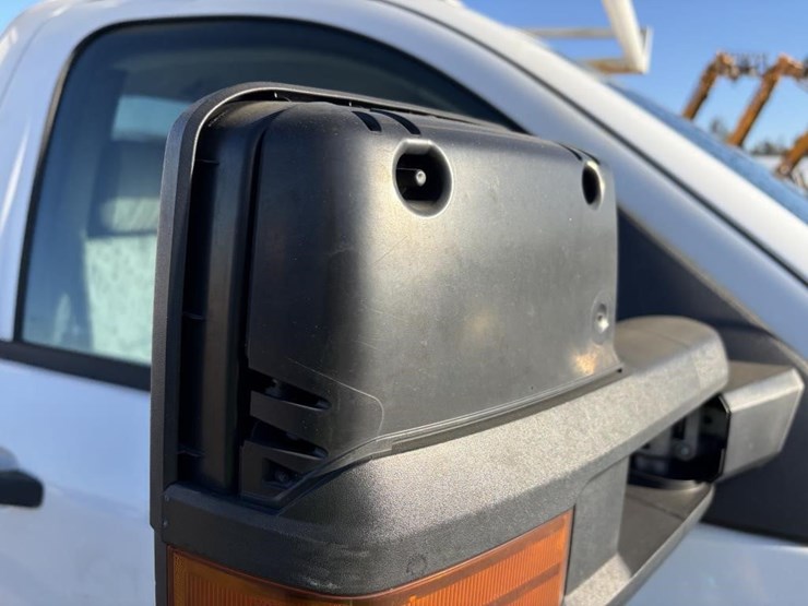 2016-chevrolet-silverado-2500-image-5