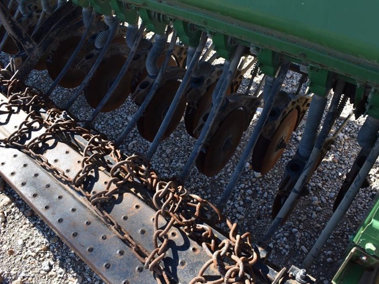 john-deere-8200-image-9