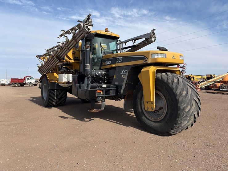 2016-agco-terragator-9300-image-2