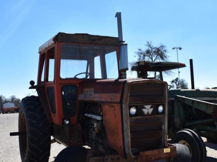 mf-1105-tractor-(serial-#-9b56599)-(showing-appx-5,407-hours,-up-to-the-buy-image-2
