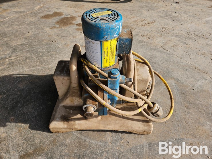 neptune-c-567-s-ac-3ph-proportioning-pump-image-1