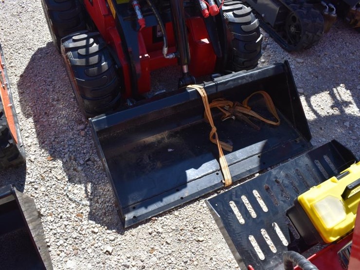 sdl-sl323w-mini-skid-steer-(serial-#-323wj260128)-image-3