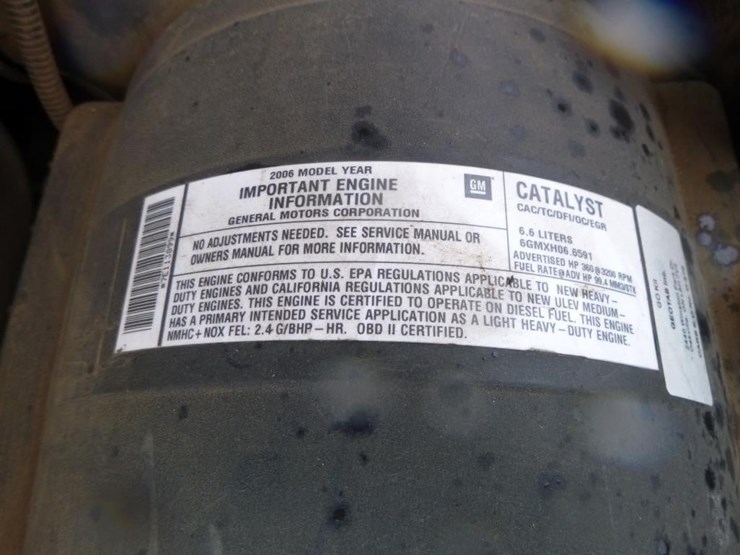 2007-chevrolet-3500-image-26
