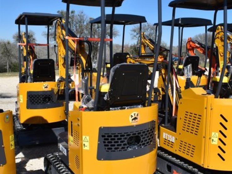 ats-rt12r-mini-excavator-(serial-#-25121608)-image-4