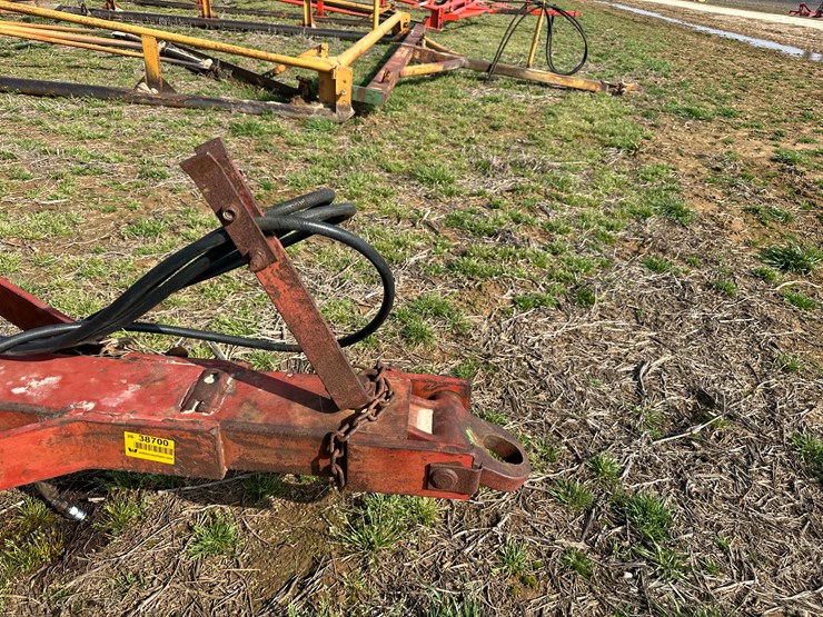 case-ih-4300-image-40