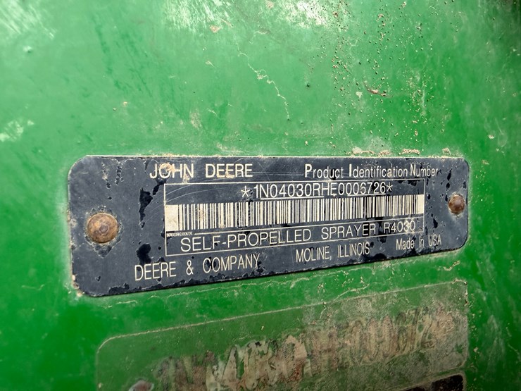 2015-john-deere-r4030-image-98