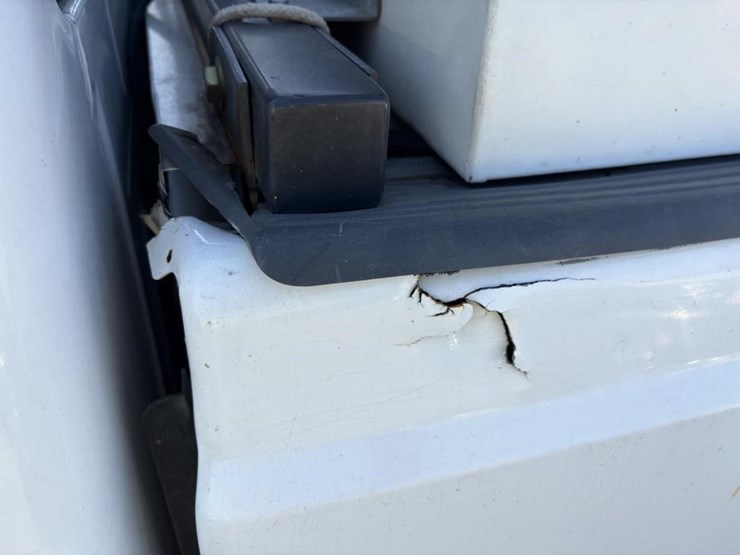 2011-ford-f250-sd-xlt-image-30