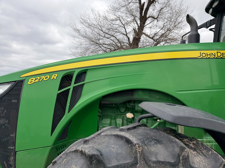 2017-john-deere-8270r-image-32