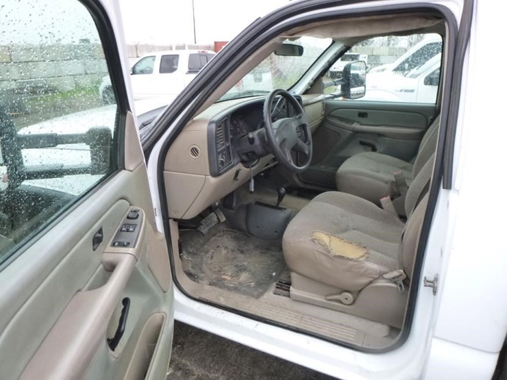 2007-chevrolet-3500-image-6