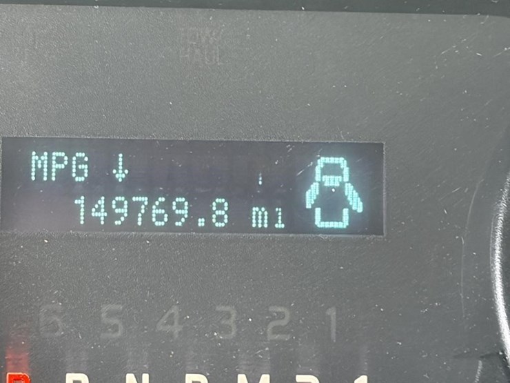 2013-ford-f150-xl-image-13