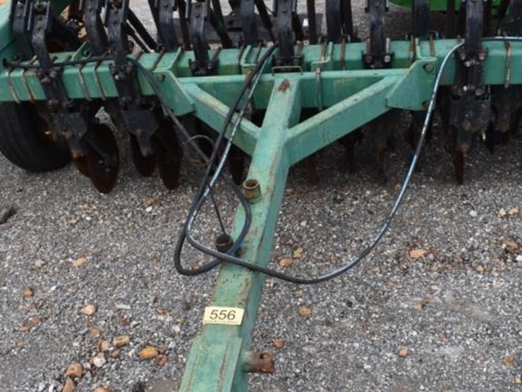 10'-great-plains-no-till-drill-image-12