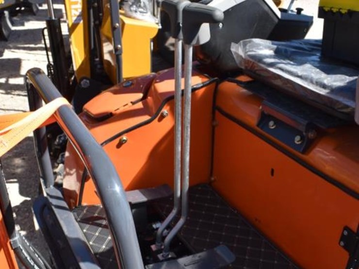 ats-me18-mini-excavator-(serial-#-2511239110xx)-image-6