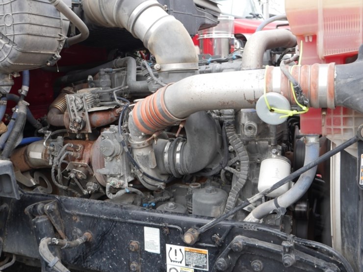 2016-kenworth-t680-image-7