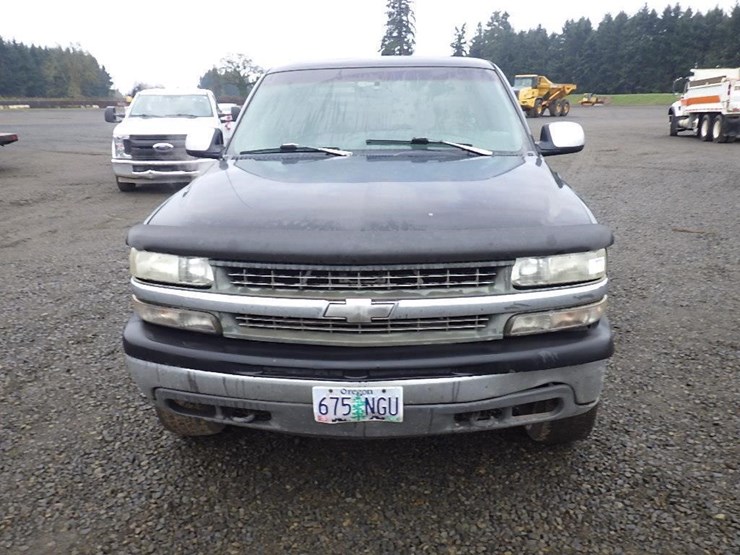 1999-chevrolet-2500-image-2