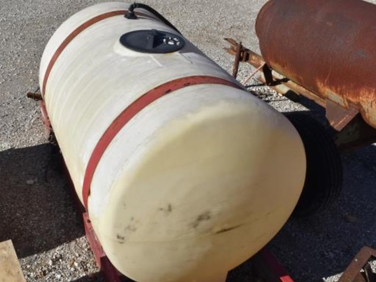 300-gallon-spray-rig-image-3